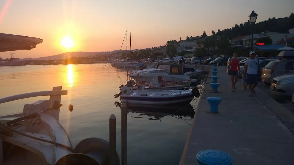 Delimaras Studios Nea Skioni Apartment