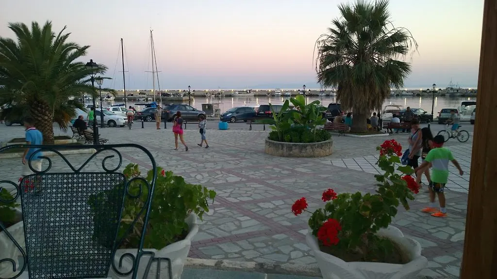 Apartment Delimaras Studios Nea Skioni Greece