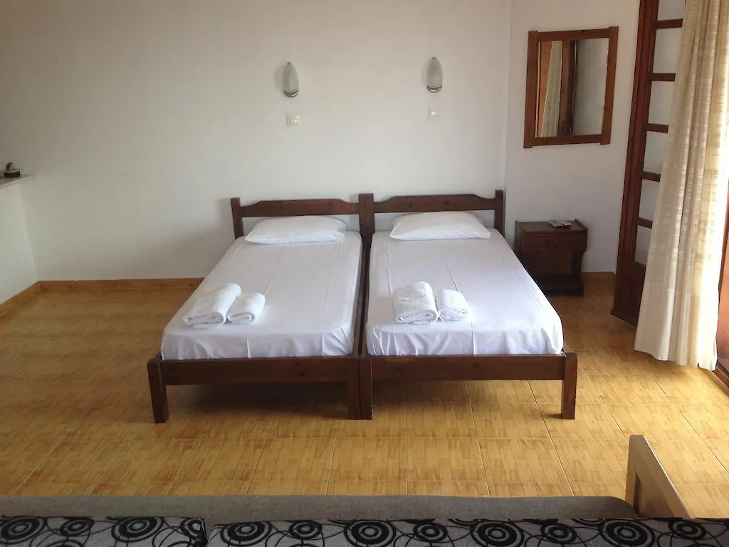 Apartment Delimaras Studios Nea Skioni
