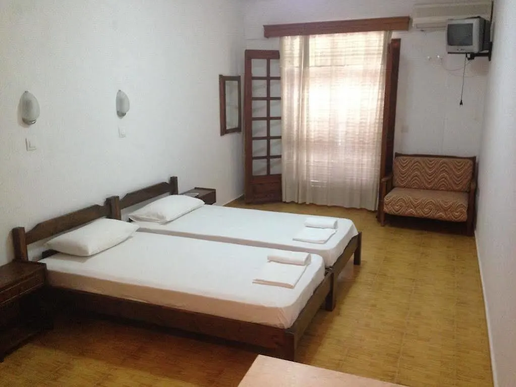 Apartment Delimaras Studios Nea Skioni