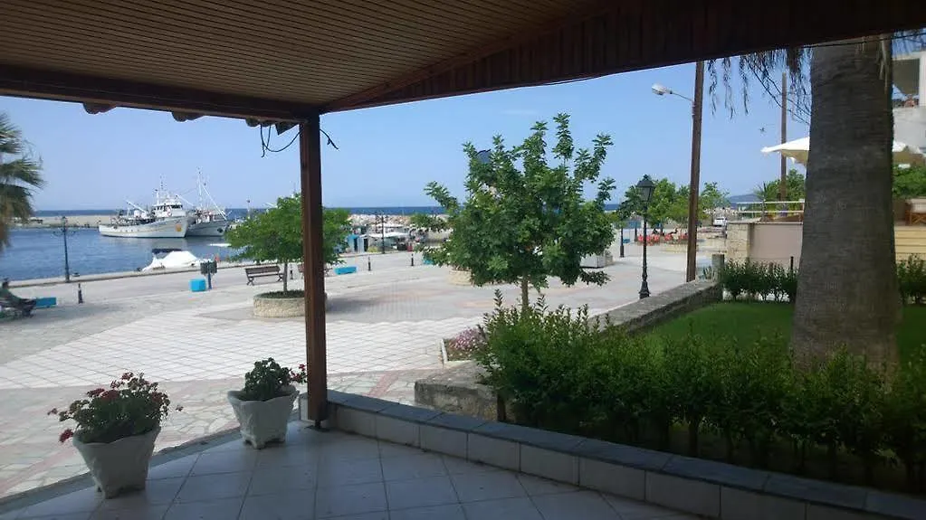Apartment Delimaras Studios Nea Skioni